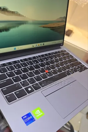 New Laptop Lenovo ThinkPad Yoga 16GB Intel Core I7 SSD 512GB