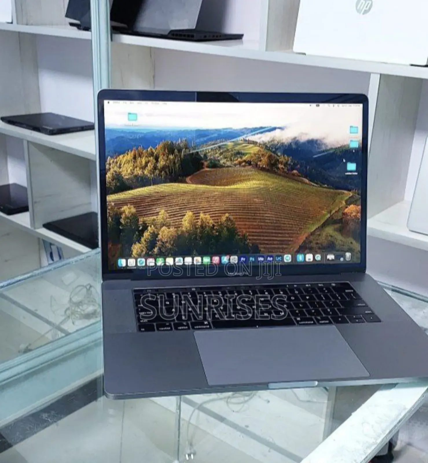 New Laptop Apple MacBook Pro 2019 32GB Intel Core I9 SSD 512GB