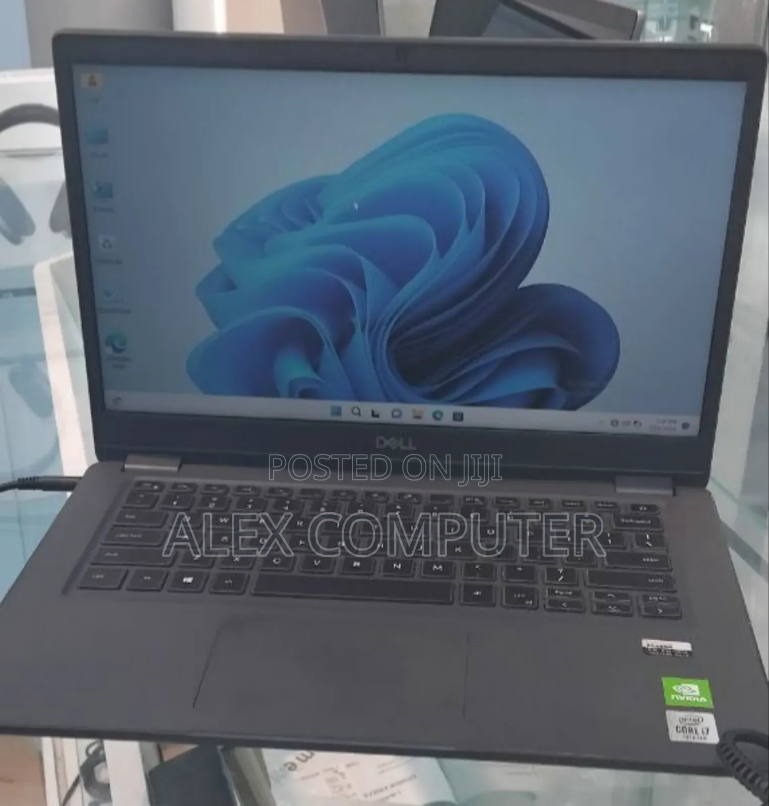 New Laptop Dell Latitude 14 8GB Intel Core I7 SSD 512GB