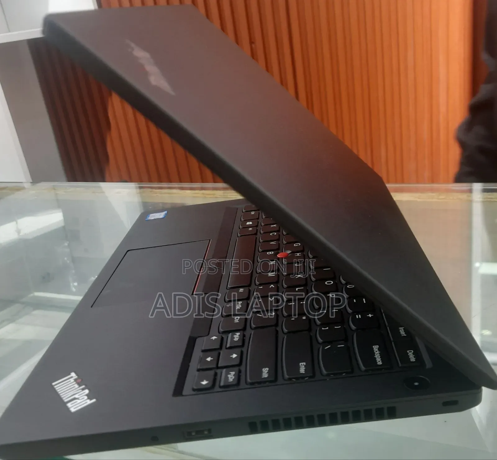 New Laptop Lenovo ThinkPad Yoga 8GB Intel Core I5 HDD 1T