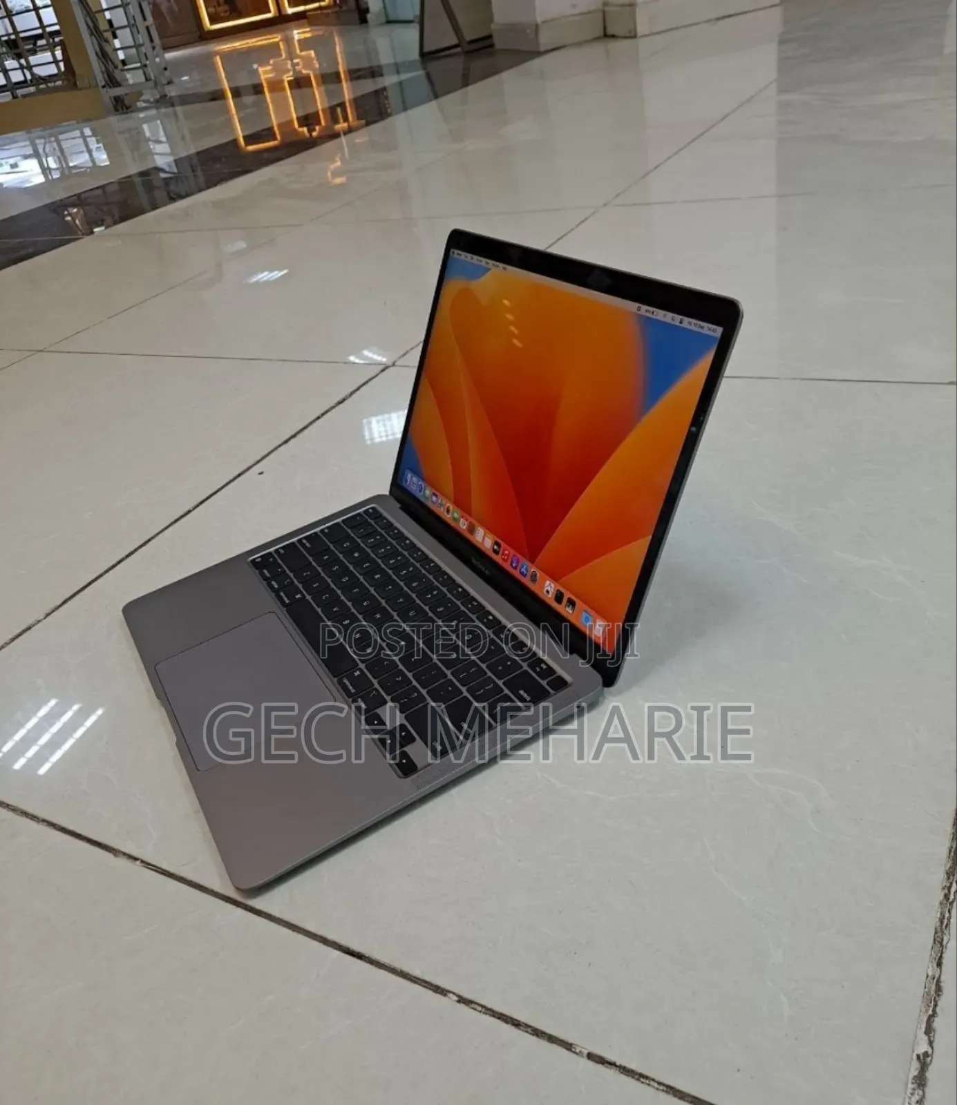 New Laptop Apple MacBook Air 2020 M1 8GB Apple M1 SSD 256GB