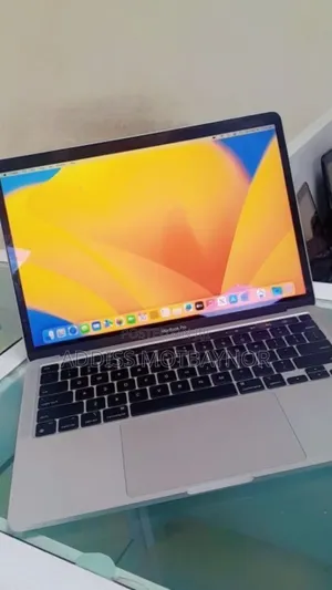 New Laptop Apple MacBook Air 2022 M2 8GB Apple M1 Pro SSD 512GB
