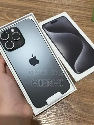 New Apple iPhone 15 Pro Max 256 GB Black