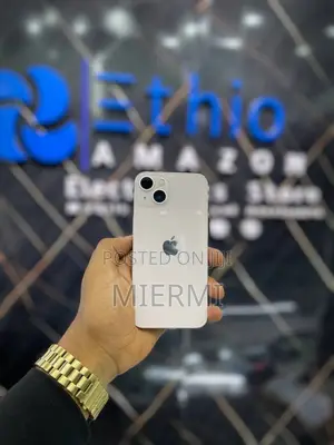 Photo - Apple iPhone 13 128 GB Pink