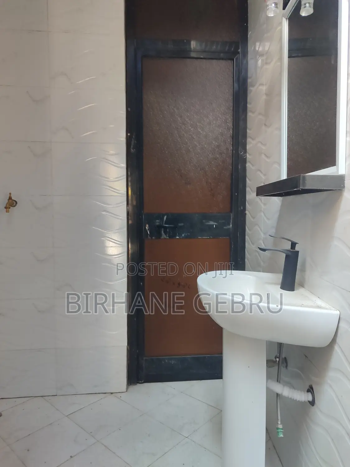 5bdrm Villa in Villa House Rent, Yeka for rent