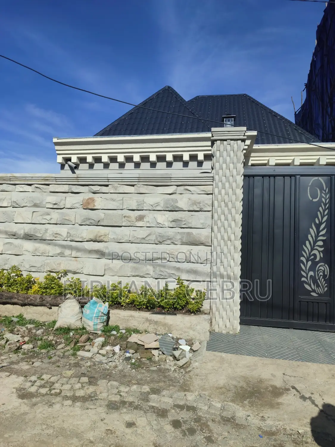 5bdrm Villa in Villa House Rent, Yeka for rent