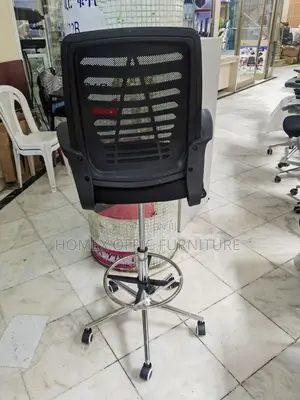 Secretarial Chair የቢሮ ወንበር