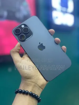 Photo - New Apple iPhone 15 Pro Max 256 GB Black