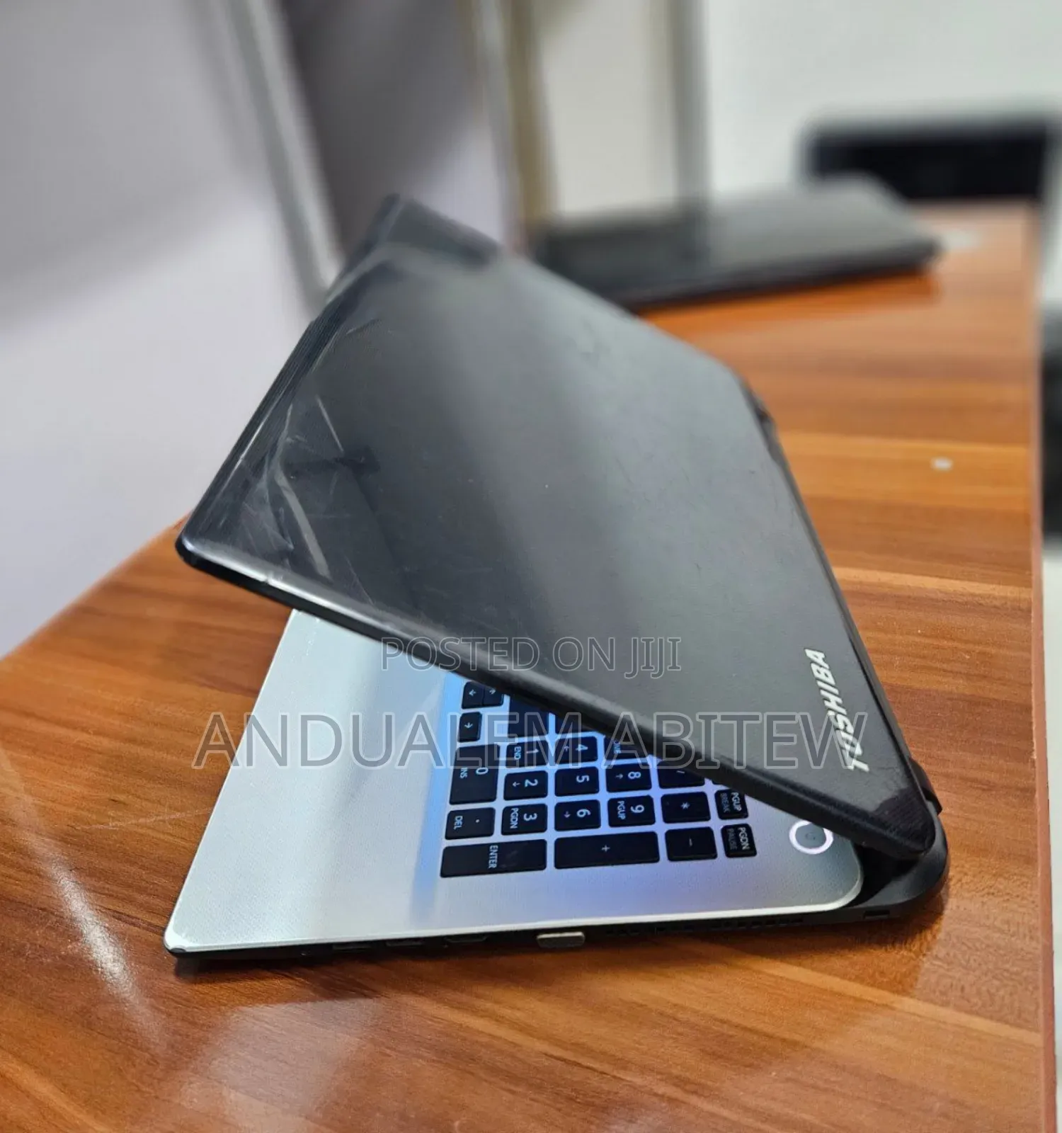 New Laptop Toshiba Satellite C55 4GB Intel Core I5 HDD 500GB