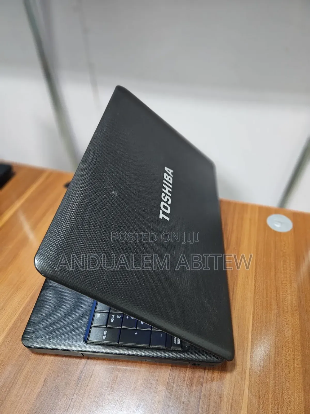 New Laptop Toshiba Satellite C55 4GB Intel Core I5 HDD 500GB