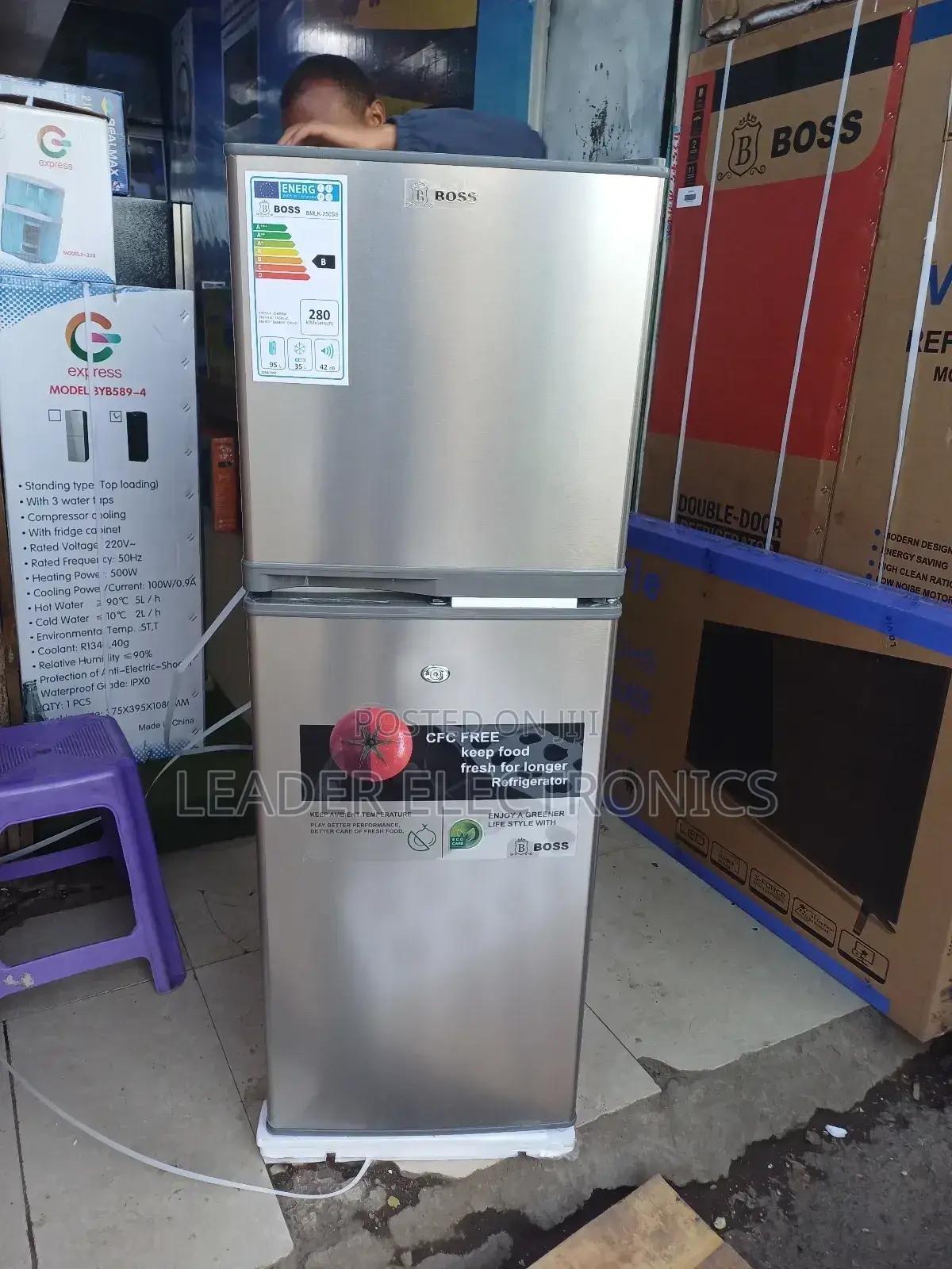 Boss Refrigerator 250