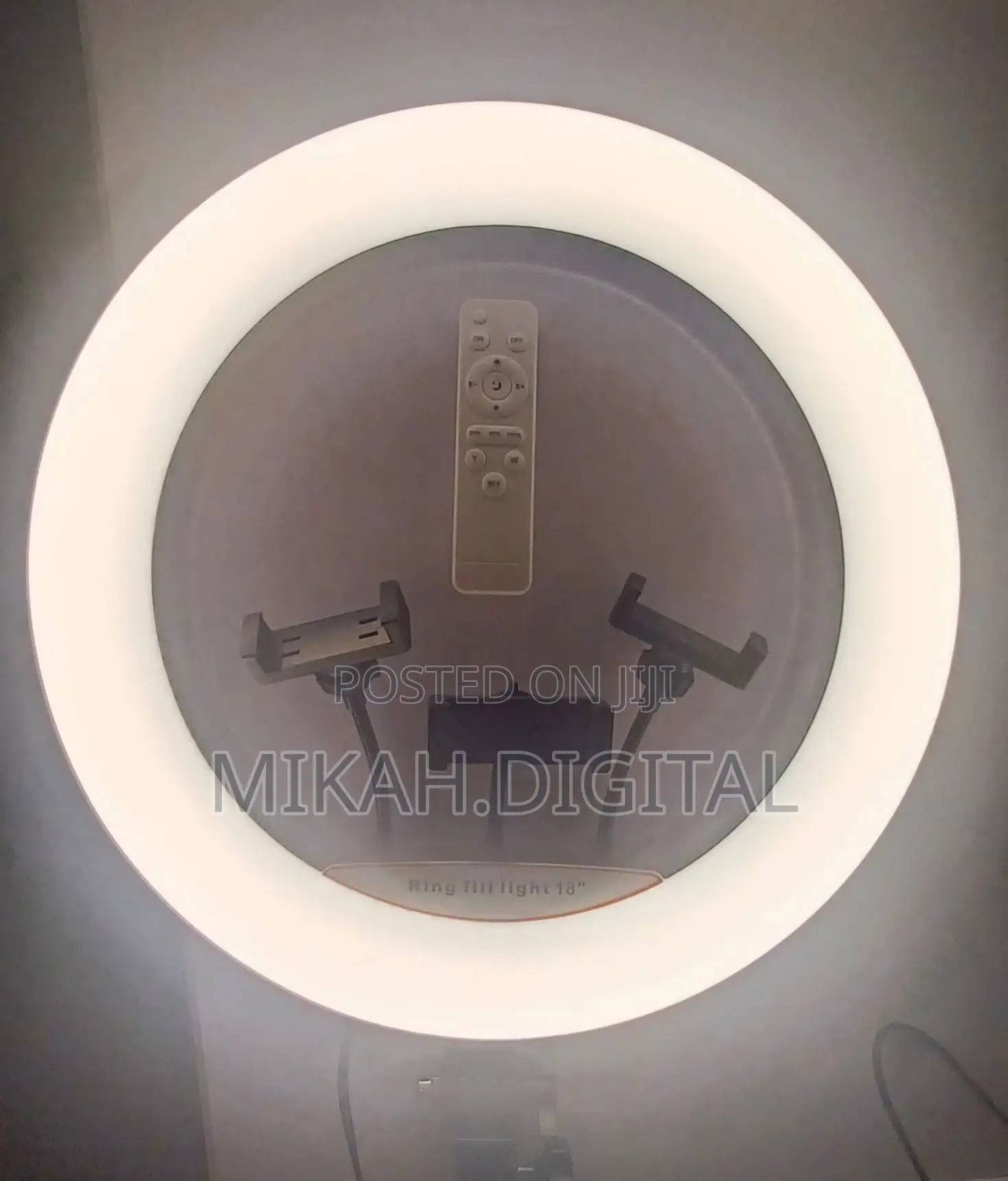 18'' Bicolor Ring Light With 3 Phone Holder 2.6m Stand