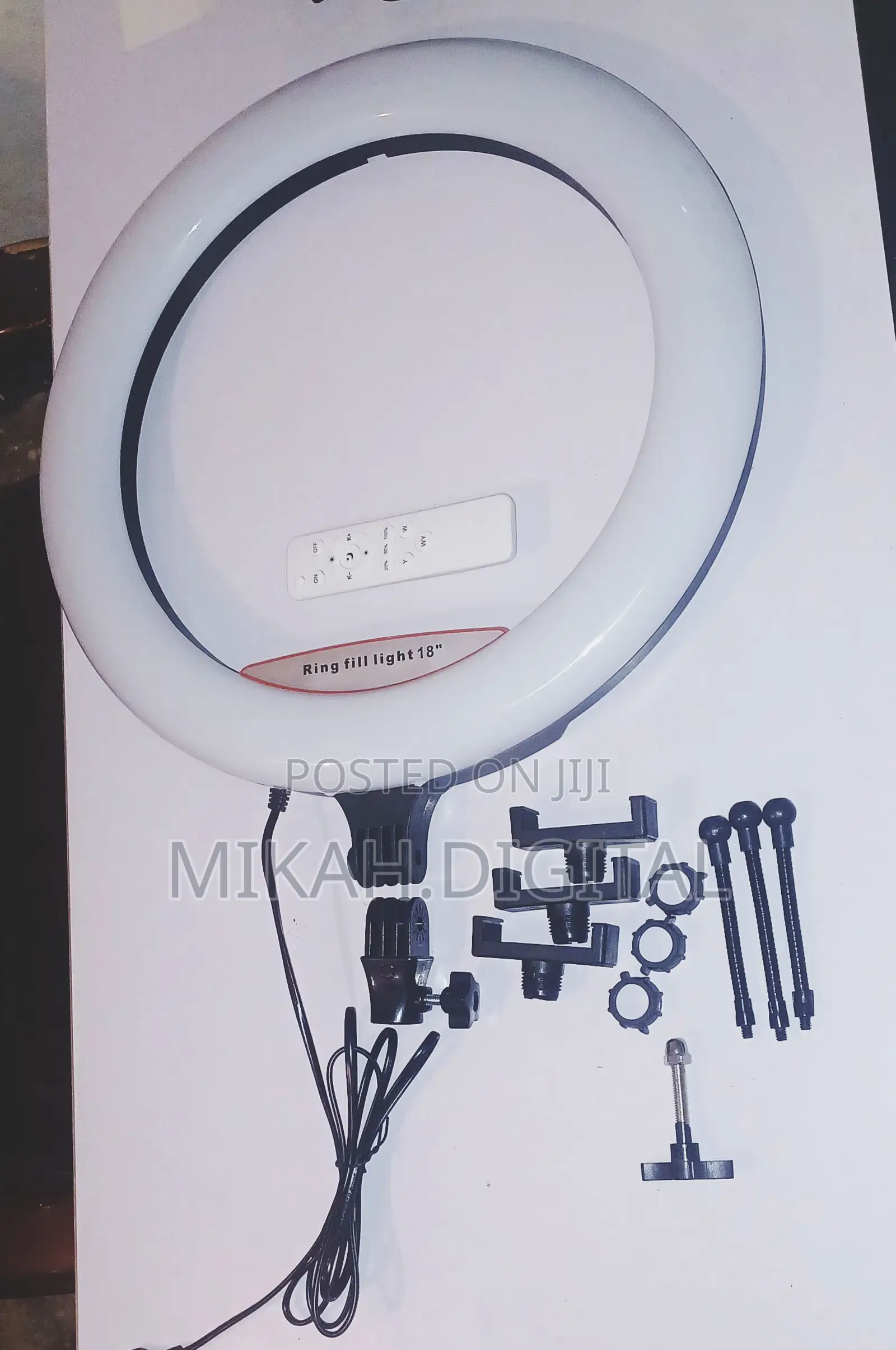 18'' Bicolor Ring Light With 3 Phone Holder 2.6m Stand