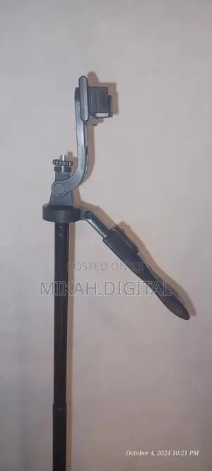 High Quality L16 Camera Tripod | Selfiestick for Phones