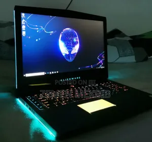 New Laptop Alienware M17x R2 32GB Intel Core I7 SSD 1T