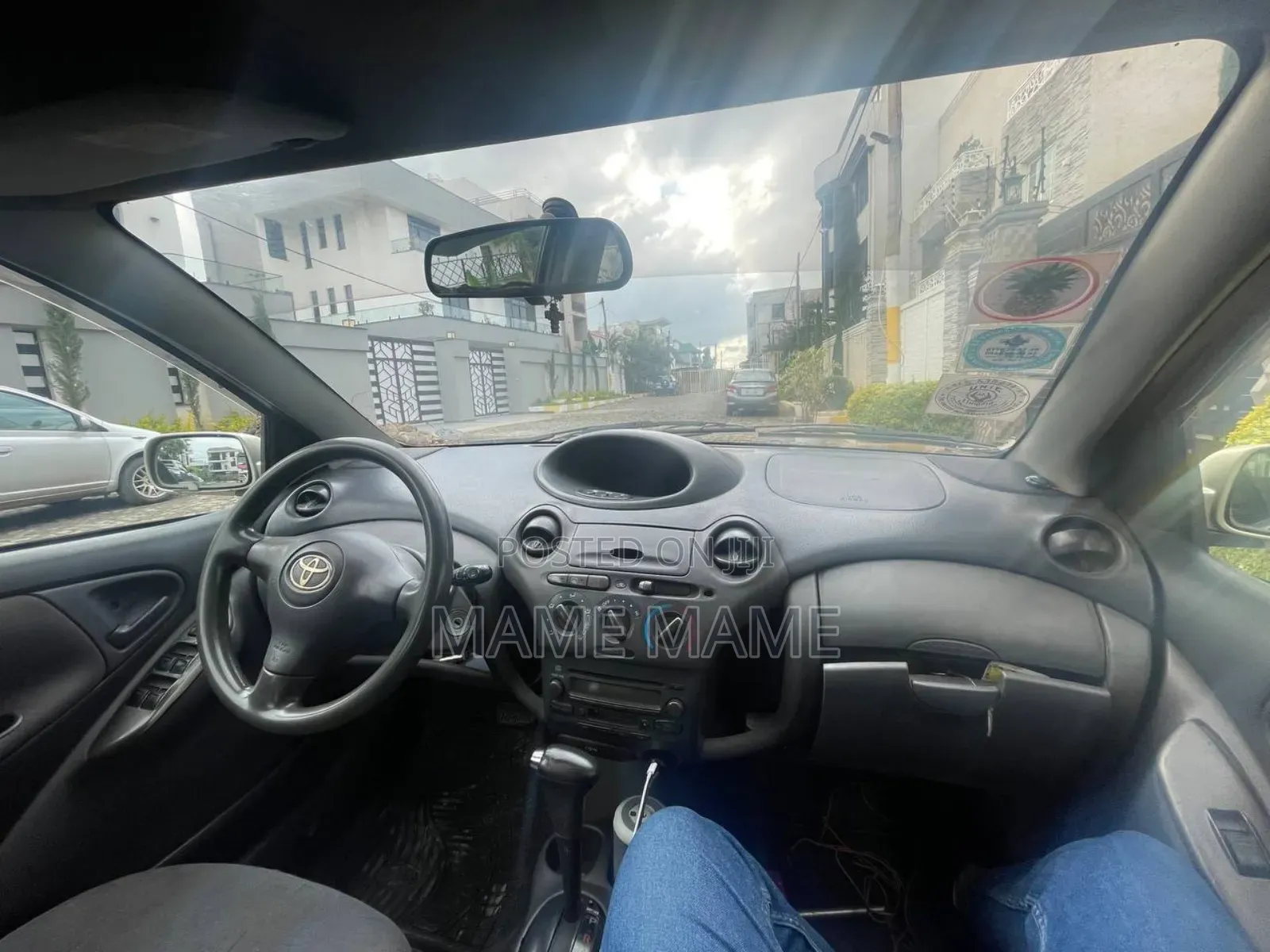 Toyota Vitz 2002 Silver