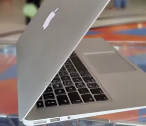 New Laptop Apple MacBook Air 8GB Intel Core I7 SSD 512GB