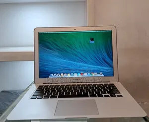 New Laptop Apple MacBook Air 8GB Intel Core I7 SSD 512GB