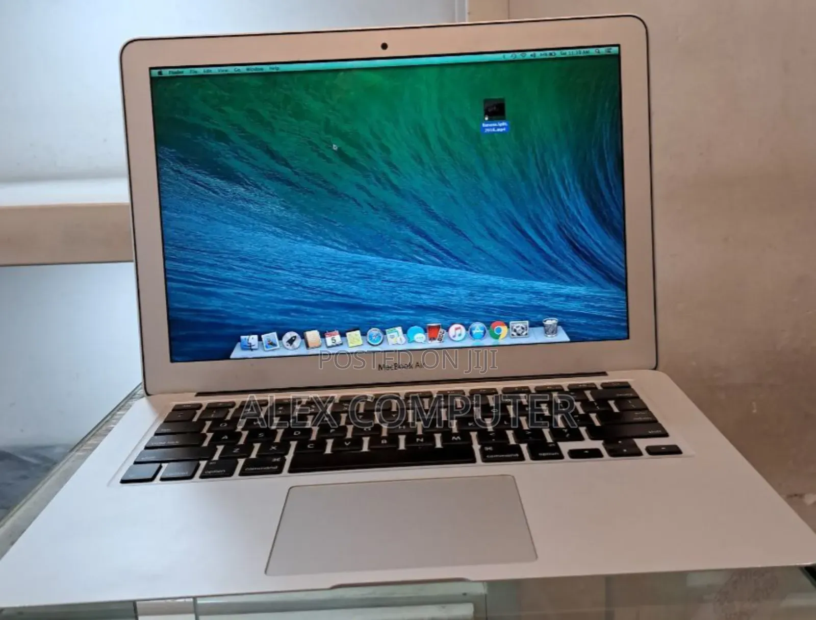 New Laptop Apple MacBook Air 2013 8GB Intel Core I7 SSD 512GB