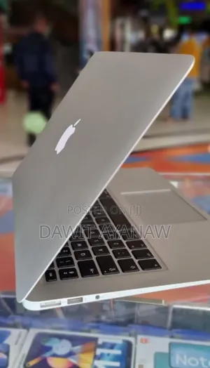 New Laptop Apple MacBook Air 2013 8GB Intel Core I7 SSD 512GB