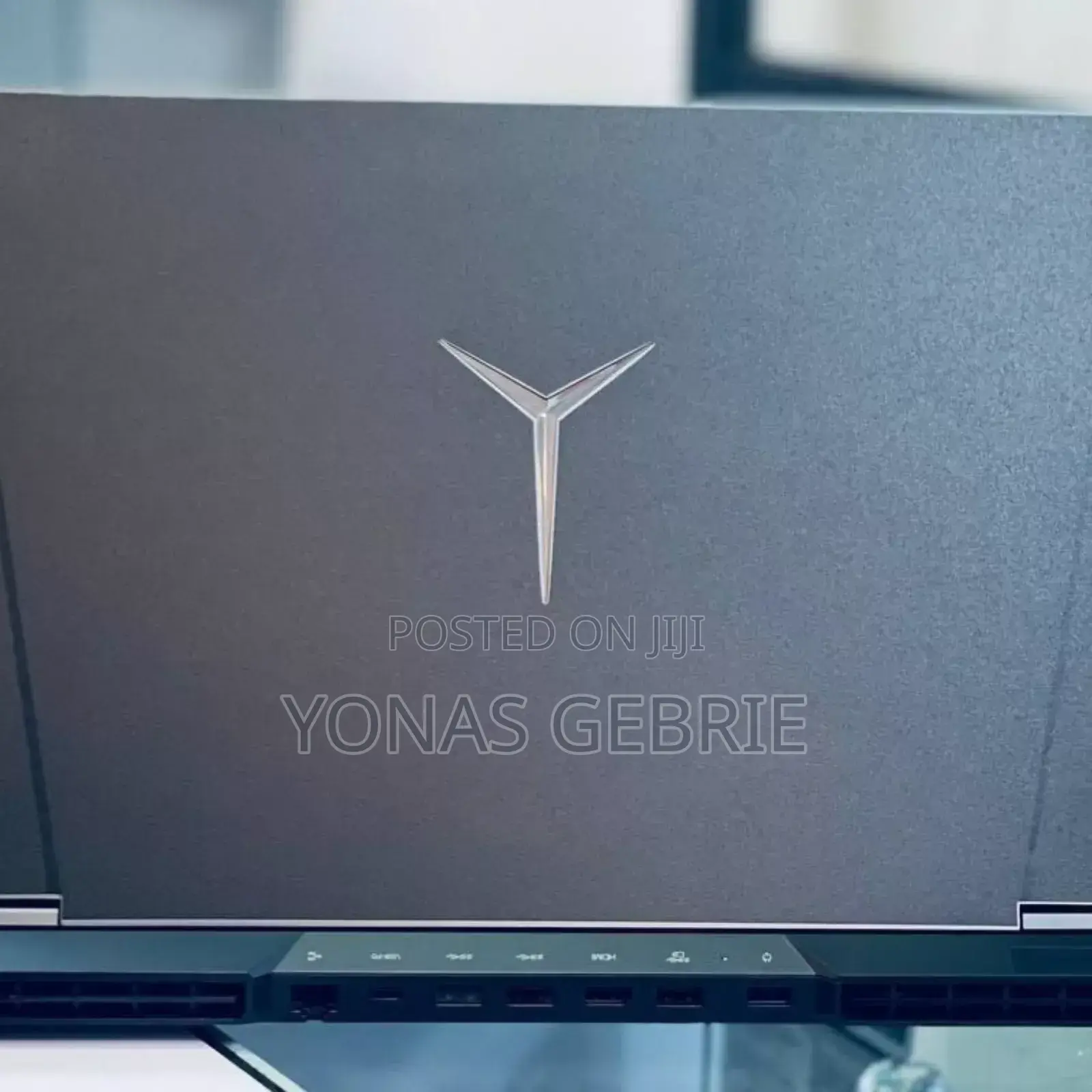 New Laptop Lenovo Legion 7 16GB AMD Ryzen 7 SSD 512GB