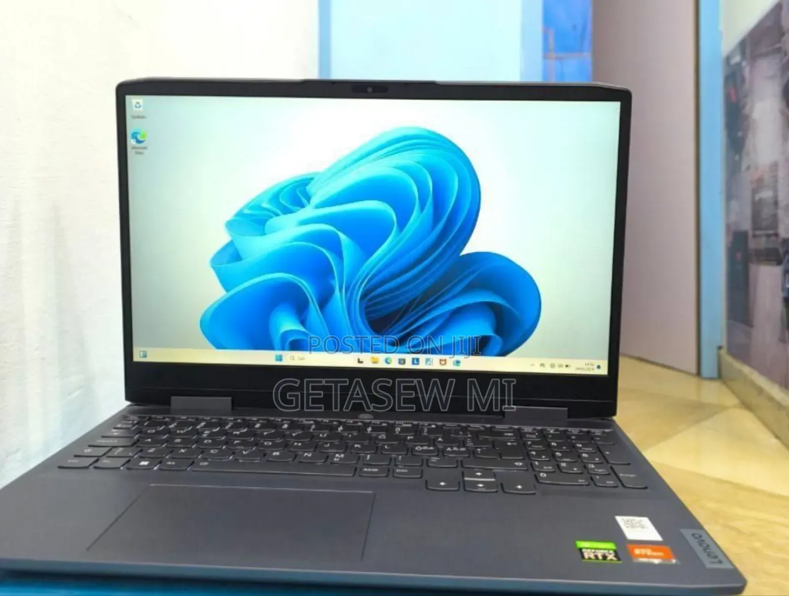 New Laptop HP Victus 16 16GB AMD Ryzen 7 SSD 512GB