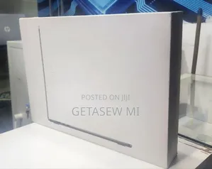 New Laptop Apple MacBook Air 2024 M3 15-Inch 8GB Apple M3 SSD 256GB