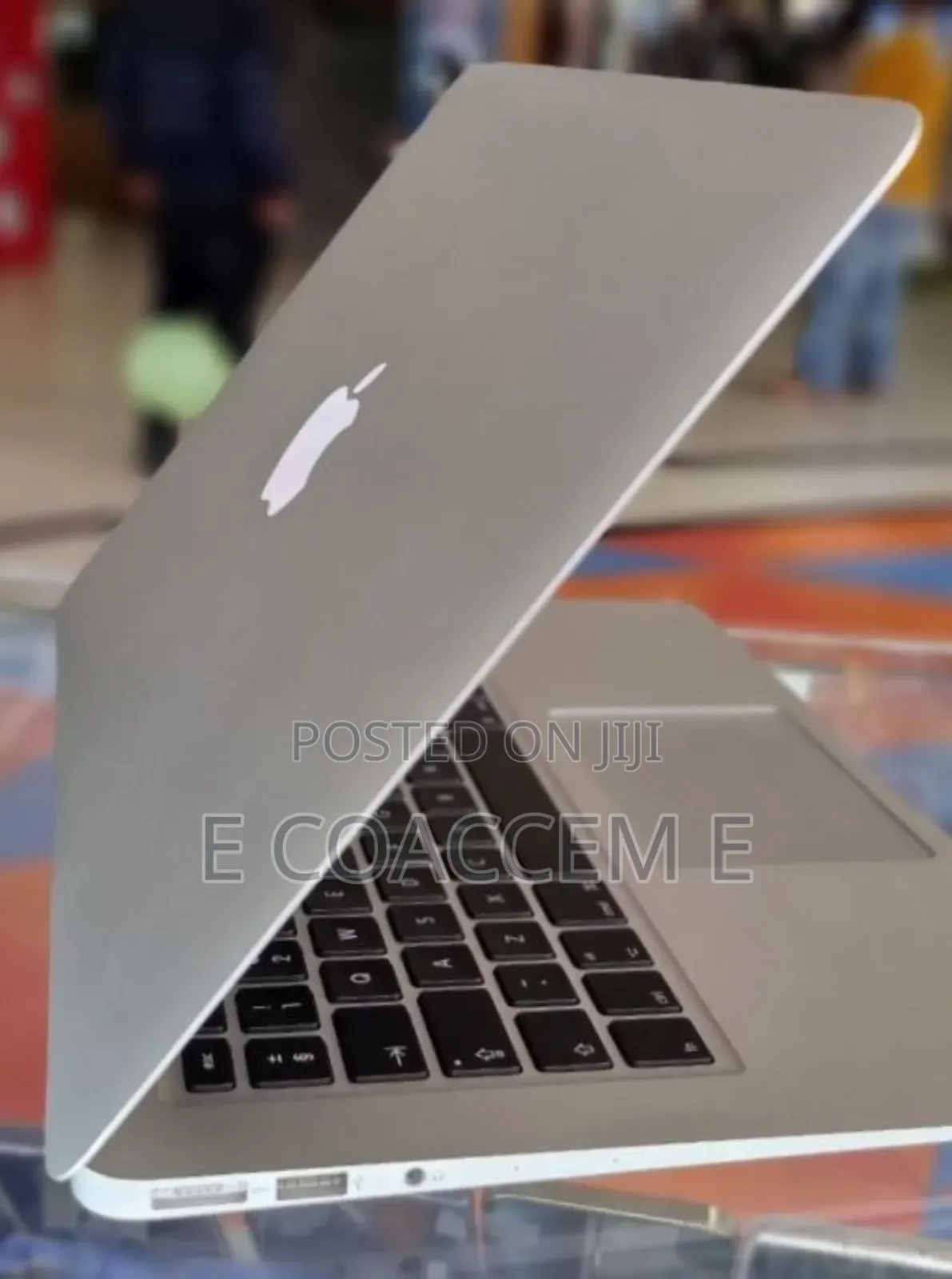 New Laptop Apple MacBook 8GB Intel Core I7 SSD 512GB