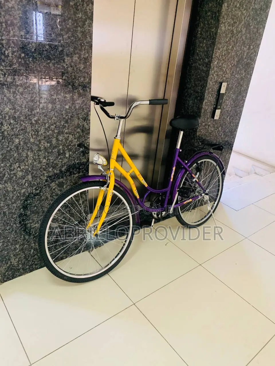 Bicycle//Women Mountain Bicycle Shimano 21 Speeds