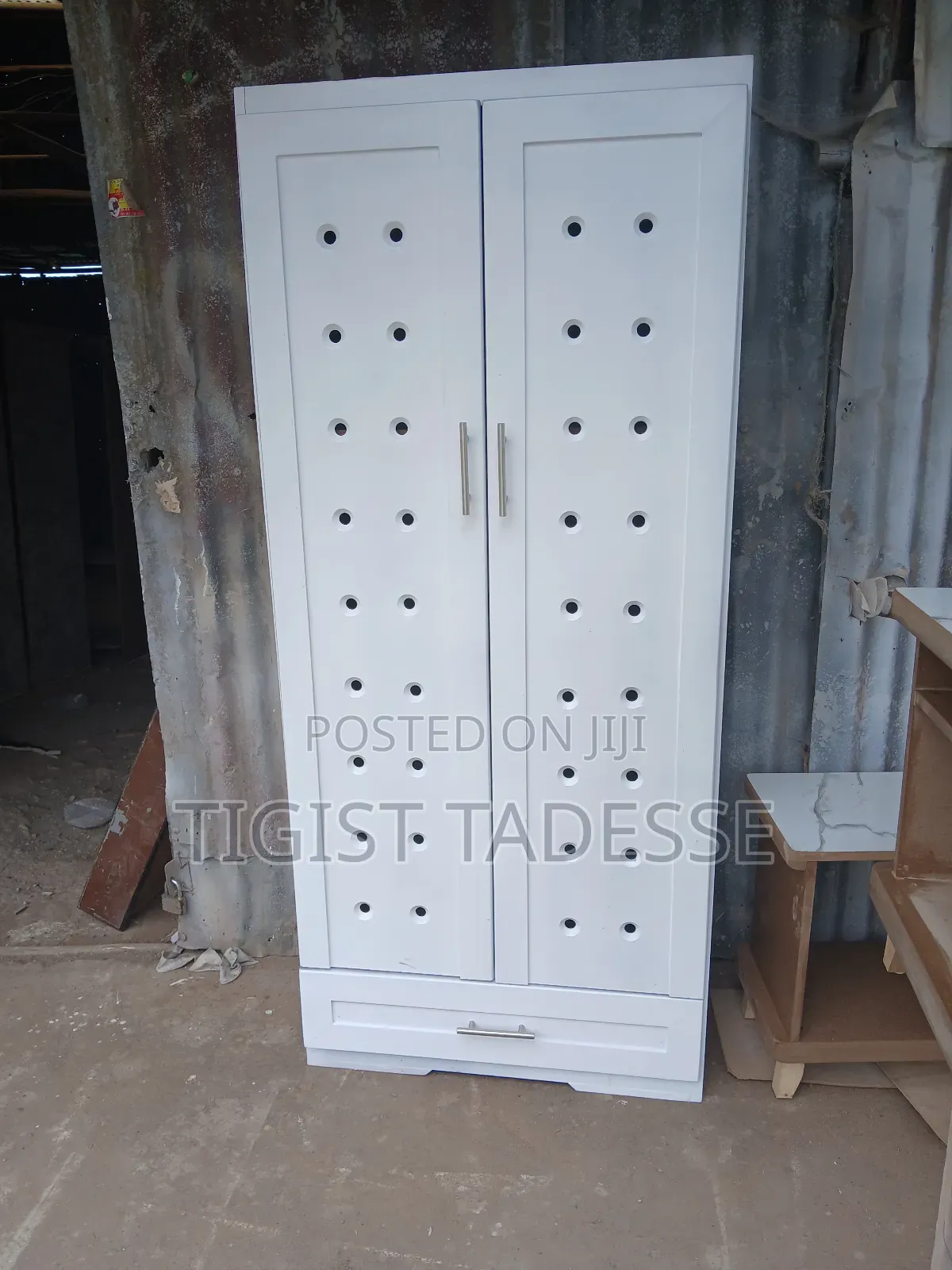 የጫማ መደርደሪያ 80*180cm