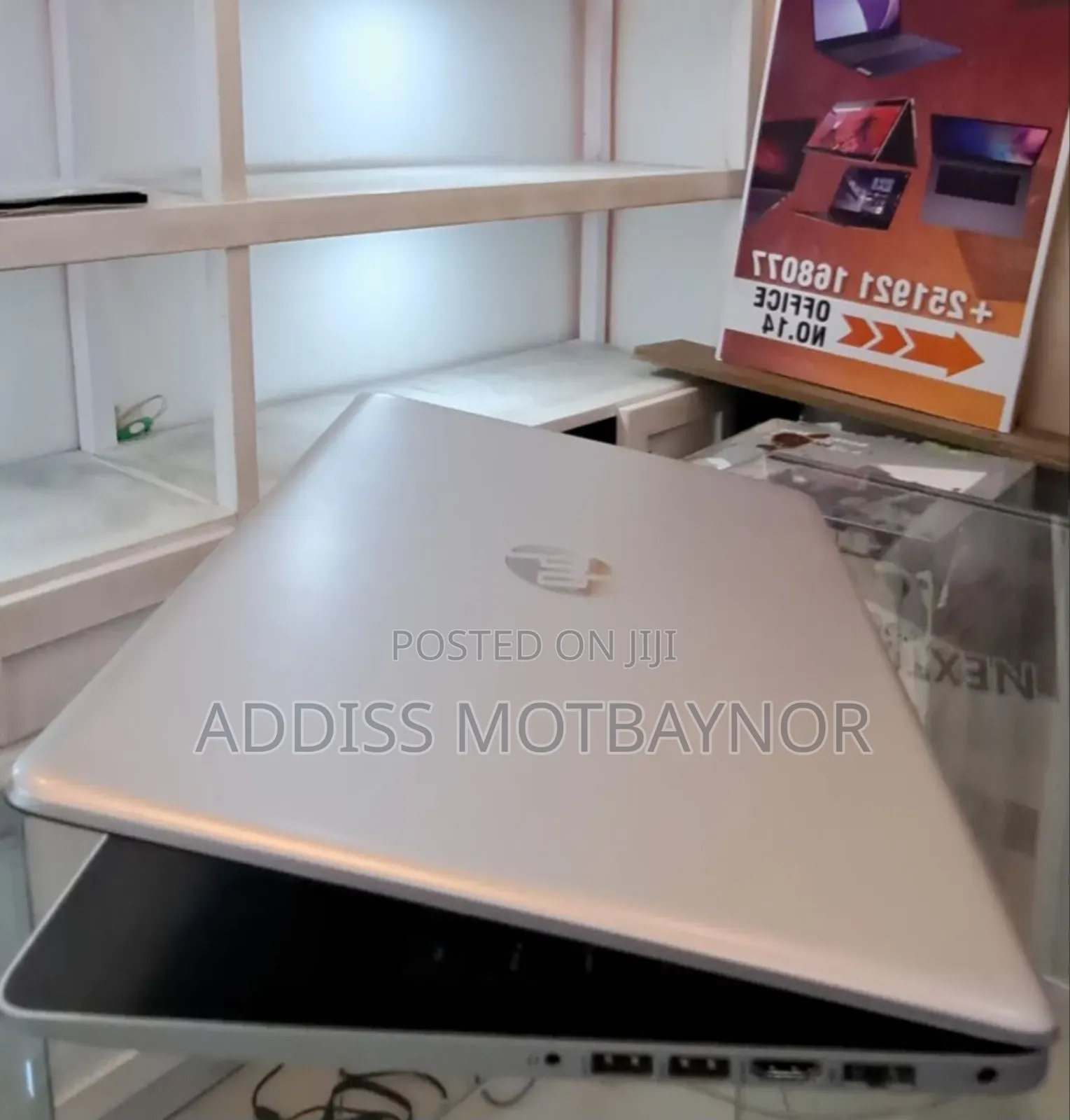 New Laptop HP Stream Notebook 8GB Intel Core I5 SSD 1T