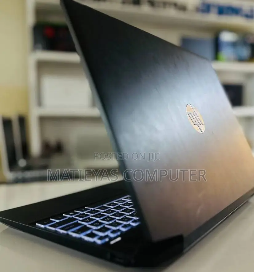 New Laptop HP Pavilion 15 16GB AMD Ryzen 5 SSD 512GB
