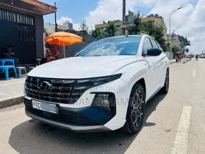 Photo - New Hyundai Tucson 2022 White
