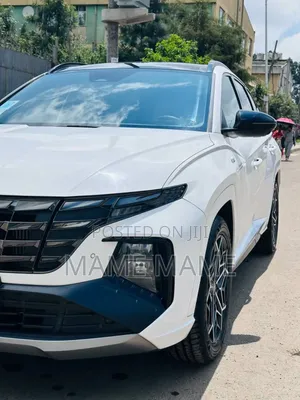 New Hyundai Tucson 2022 White