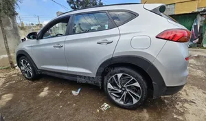 Hyundai Tucson 2020 Silver