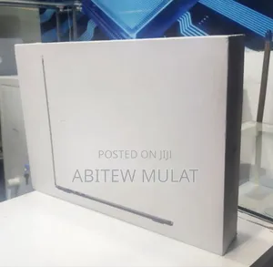 New Laptop Apple MacBook Air 2024 M3 15-Inch 8GB Apple M3 SSD 256GB