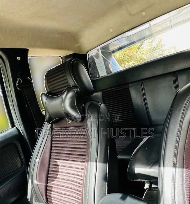 Toyota Hilux 2014 Gray