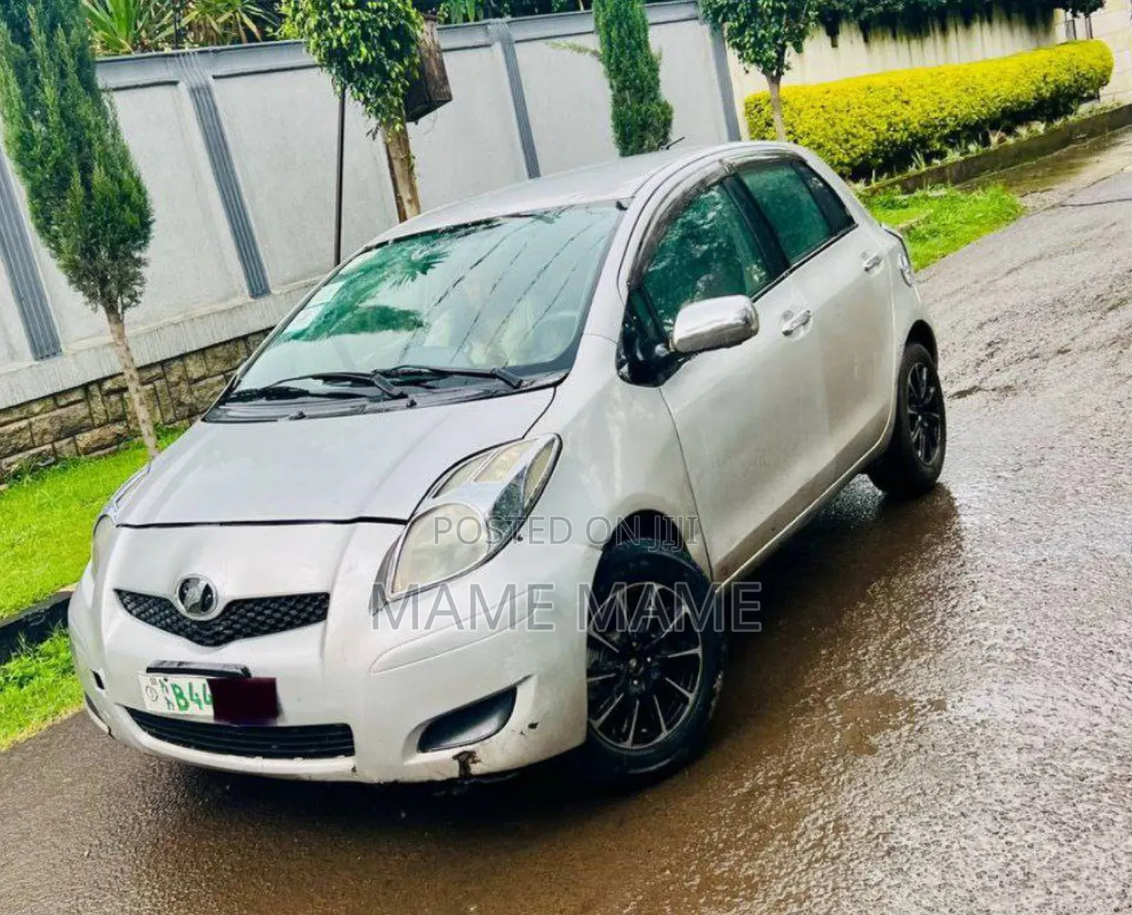 Toyota Yaris 2009 Silver