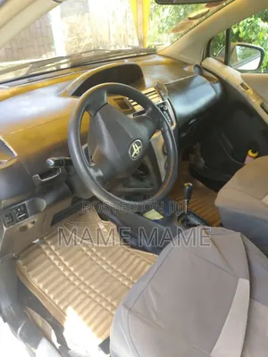 Toyota Yaris 2009 Silver