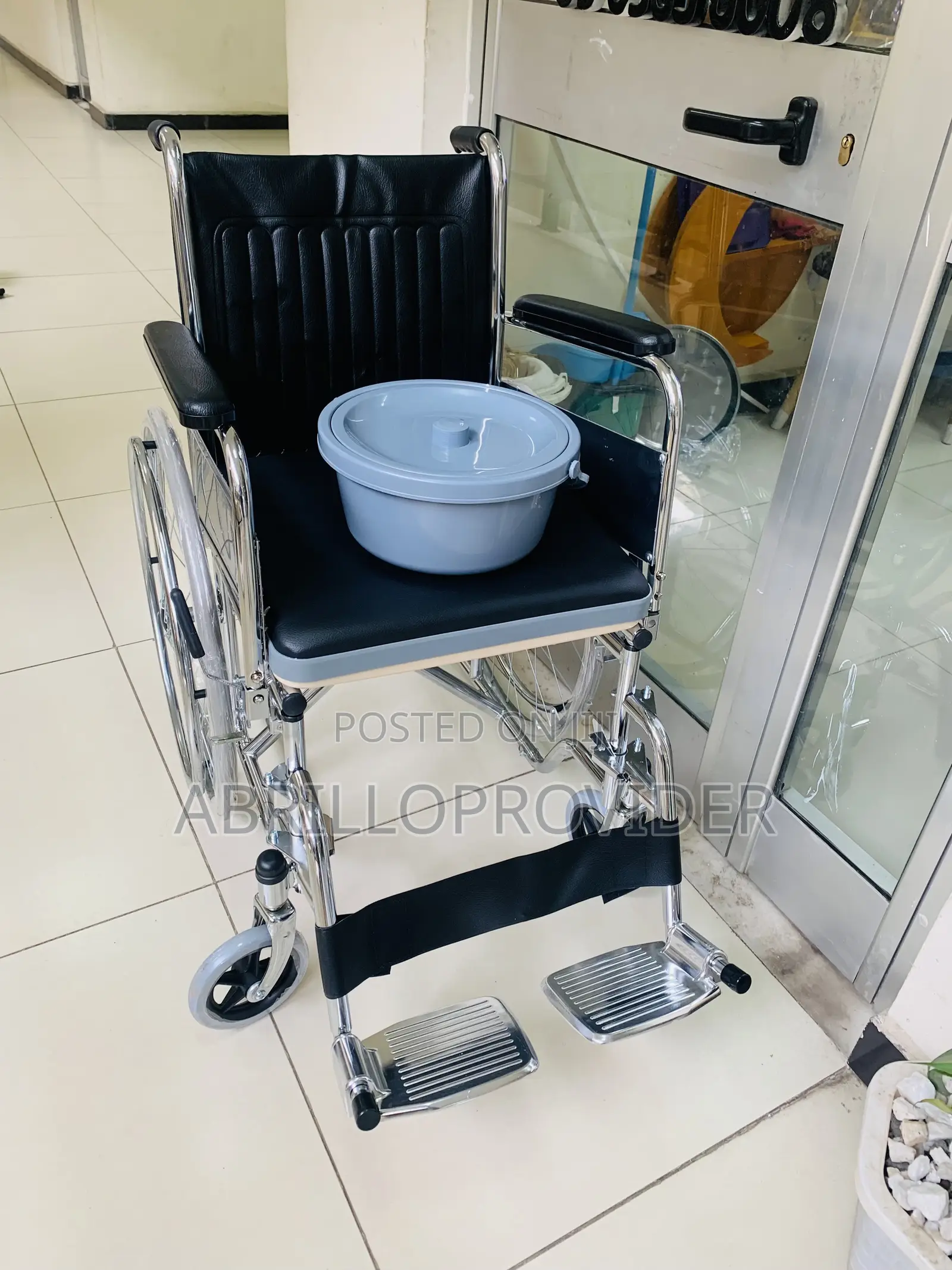 Toilet21wheelchair12wheelchair32wheelchair41wheelchair2fold1