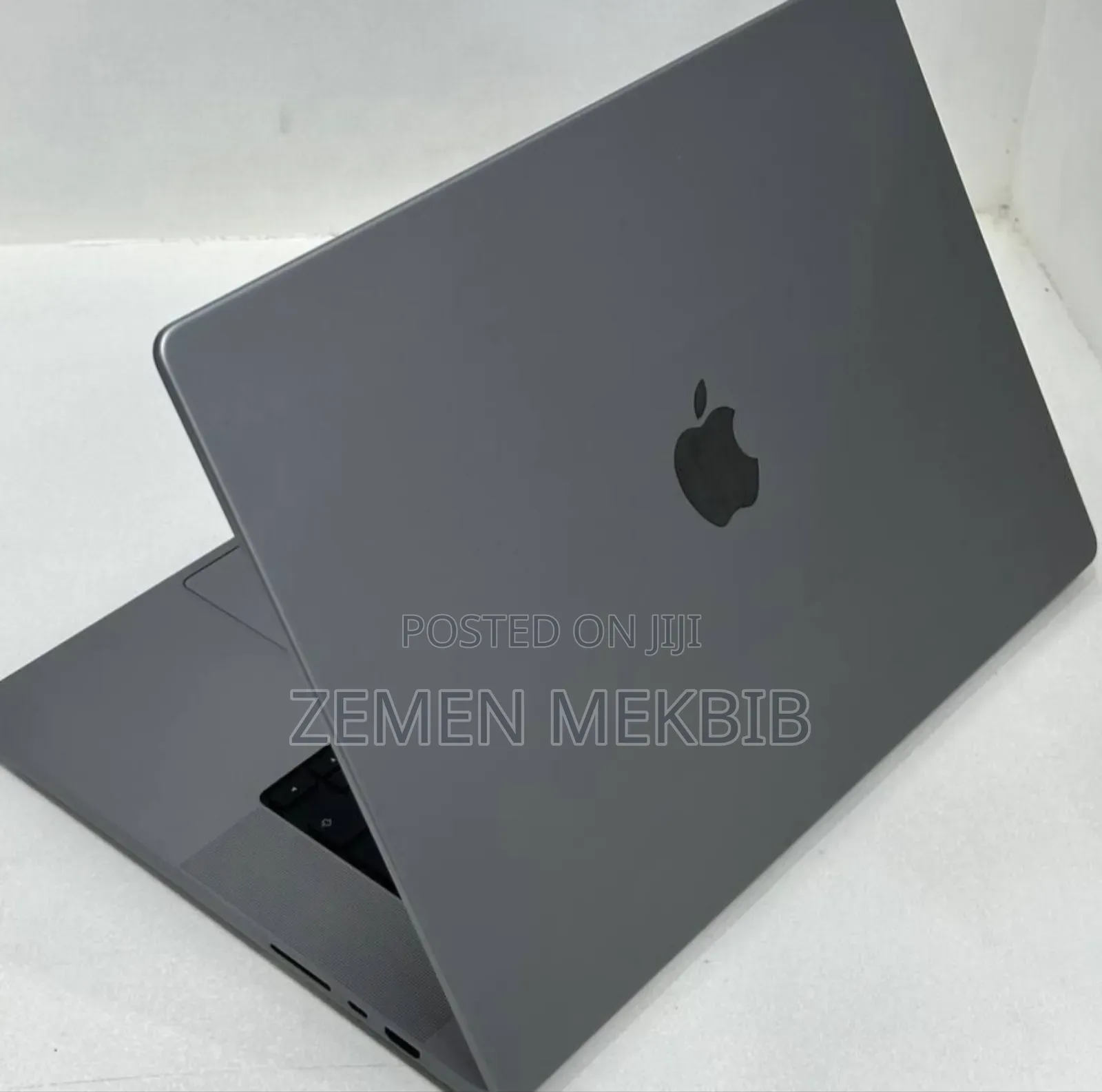 New Apple MacBook Pro 2023 M2 Max 16-Inch 32GB Intel Core I9 SSD 512GB