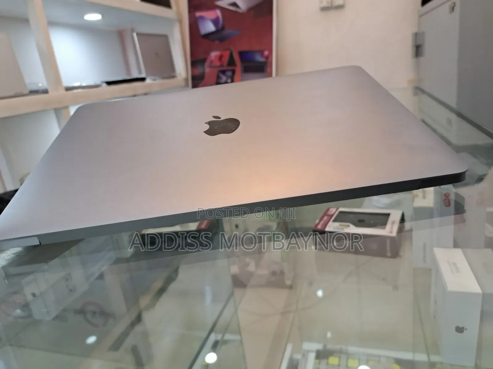 New Laptop Apple MacBook Air 2020 M1 8GB Intel Core I3 SSD 256GB