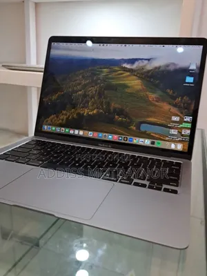 New Laptop Apple MacBook Air 2020 M1 8GB Intel Core I3 SSD 256GB