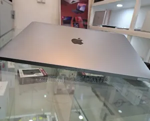 Photo - New Laptop Apple MacBook Air 2020 M1 8GB Intel Core I3 SSD 256GB