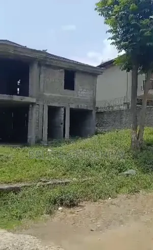 3bdrm House in Figa, G+1 Unfinished, Bole for sale