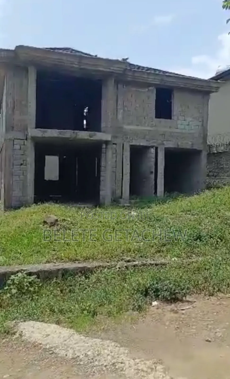 3bdrm House in Figa, G+1 Unfinished, Bole for sale