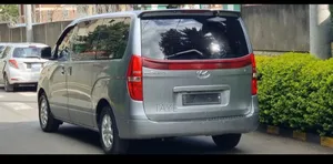 Hyundai Starex 2015 Silver