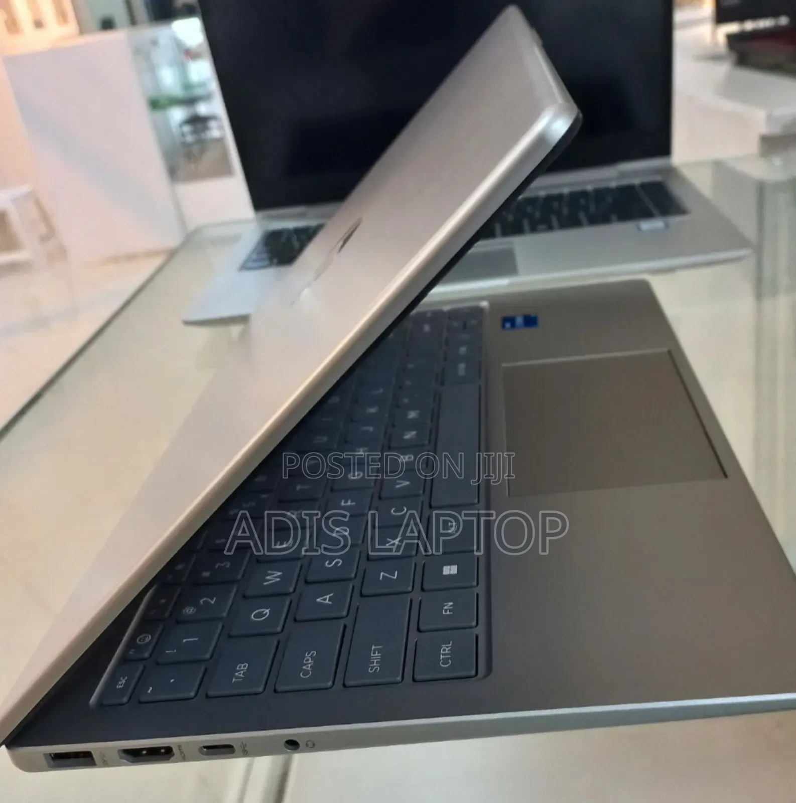New Laptop HP Stream Notebook 8GB Intel Core I5 SSD 512GB