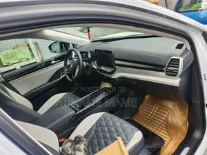 New Volkswagen ID.6 2024 White