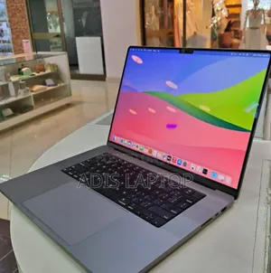 Photo - New Laptop Apple MacBook Pro 2023 M2 32GB Apple M2 SSD 512GB